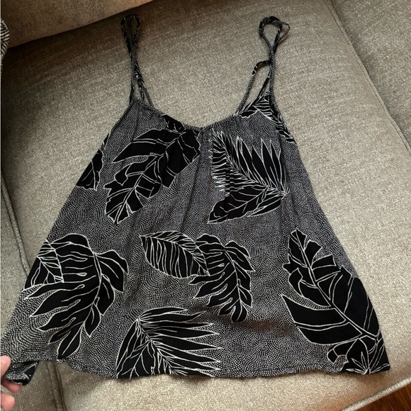 Volcom Escape Artist Cami - Black - Picture 3 of 5